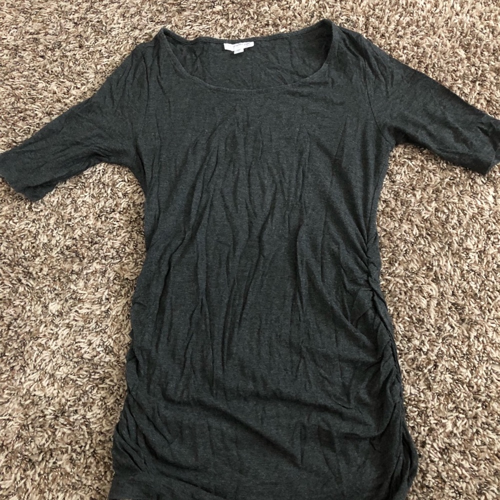Pea in the pod XS maternity top